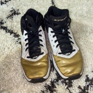 Jordan 23 (Size 5.5 Y)